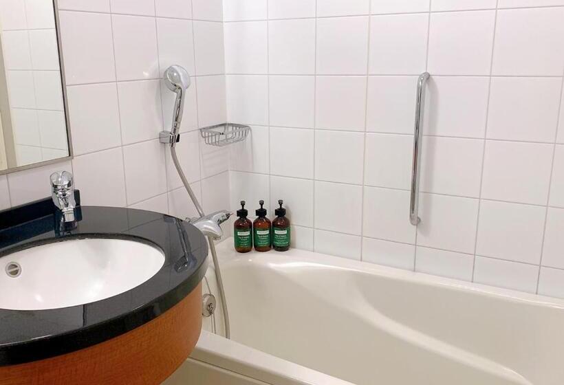 חדר אקזקיוטיב, Ana Crowne Plaza Okayama, An Ihg