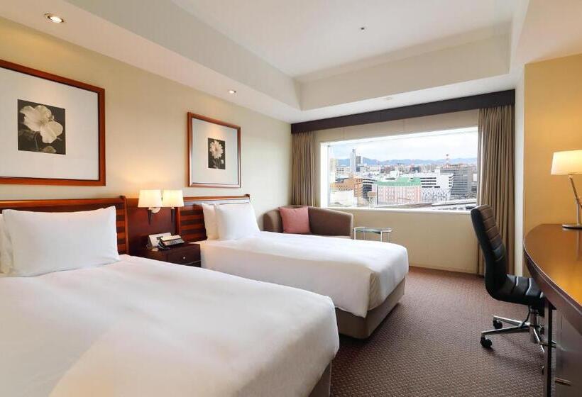 Номер Executive, Ana Crowne Plaza Okayama, An Ihg