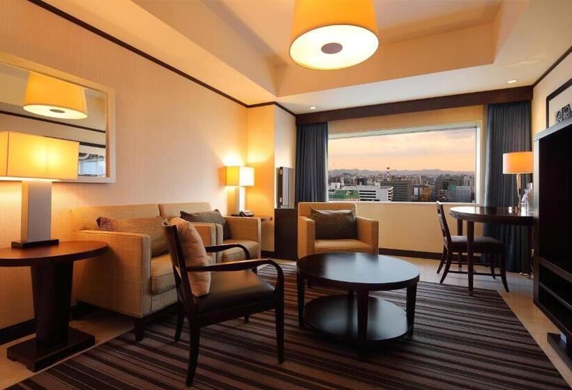 סוויטת ג'וניור, Ana Crowne Plaza Okayama, An Ihg