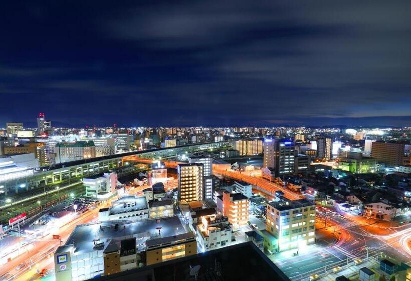 סוויטת ג'וניור, Ana Crowne Plaza Okayama, An Ihg