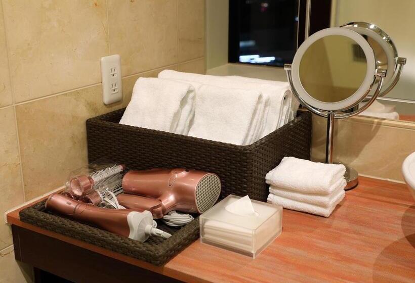 Президентский Люкс, Ana Crowne Plaza Okayama, An Ihg