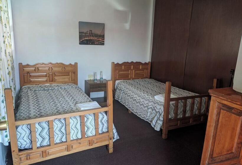 2ダブルベッドのスタンダードルーム, Aristos Express Huejotzingo