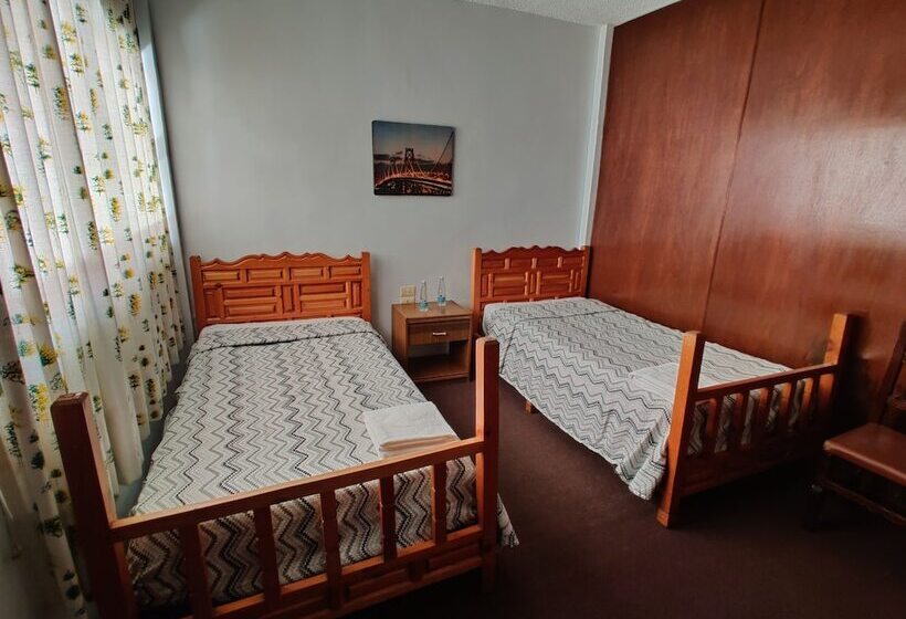 2ダブルベッドのスタンダードルーム, Aristos Express Huejotzingo