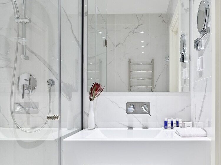 اتاق سوپریور, B.60