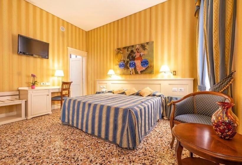 Deluxe Kamer met Uitzicht, Bella Venezia