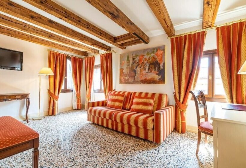 Deluxe Kamer met Uitzicht, Bella Venezia