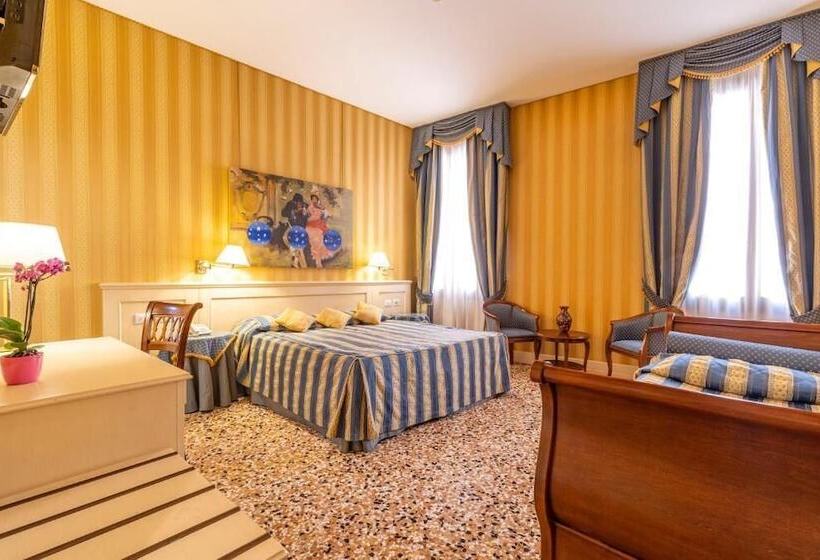 Deluxe Kamer met Uitzicht, Bella Venezia