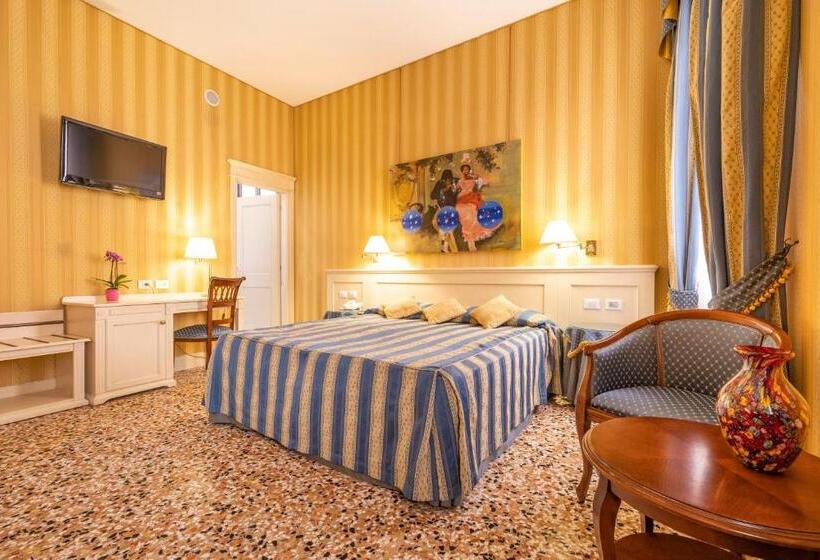 Deluxe Kamer met Uitzicht, Bella Venezia