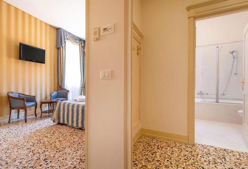 Suite met Uitzicht, Bella Venezia