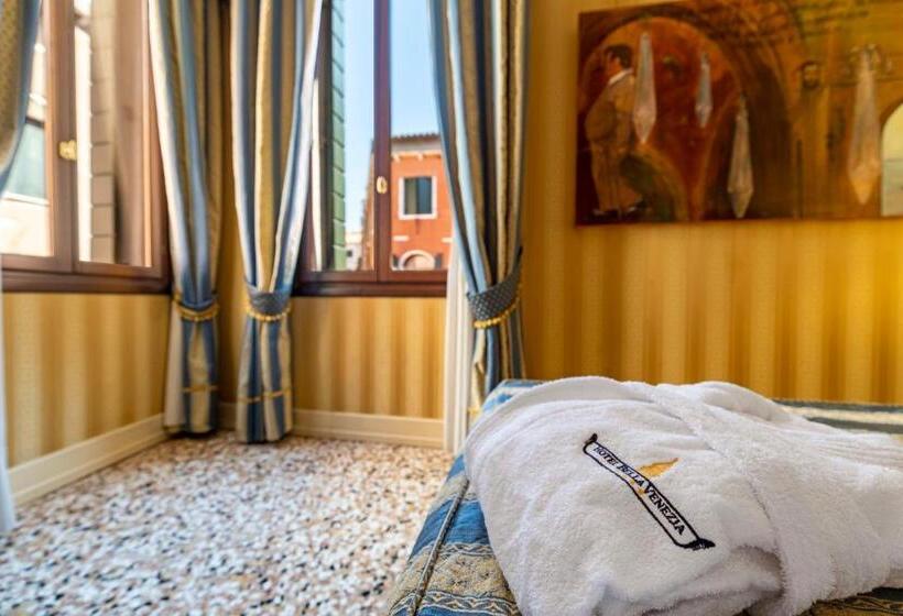 Suite met Uitzicht, Bella Venezia
