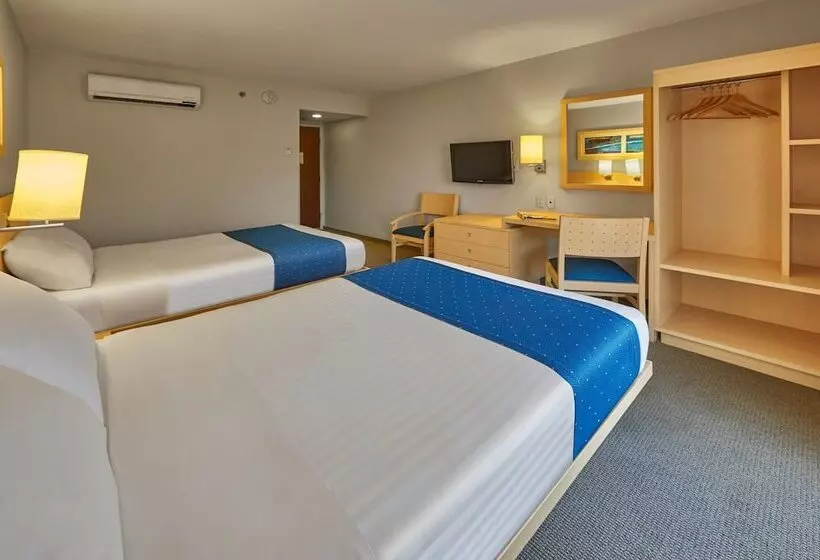 اتاق استاندارد با 2 تخت دوبل, City Express By Marriott Reynosa