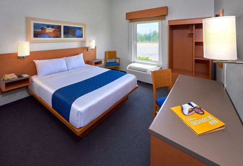 اتاق استاندارد با 2 تخت دوبل, City Express By Marriott Reynosa
