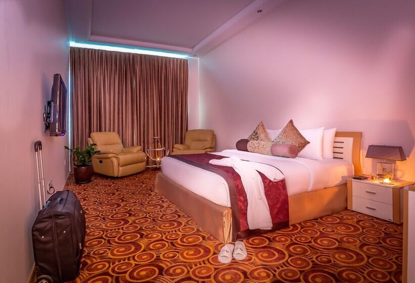 سوئیت 2 خوابه, Elite Seef Residence And