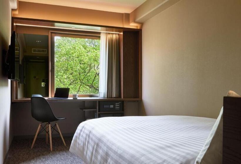غرفة قياسية فردية, En Hotel Hiroshima