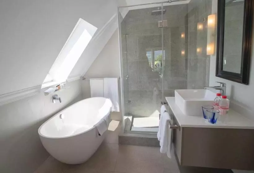 キングサイズベッドのデラックスルーム, Le Franschhoek Hotel & Spa By Dream Resorts