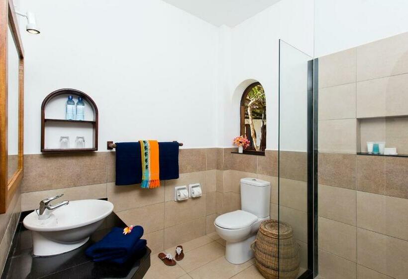 اتاق لوکس با چشم‌انداز دریا, Neptune Paradise Beach Resort & Spa   All Inclusive