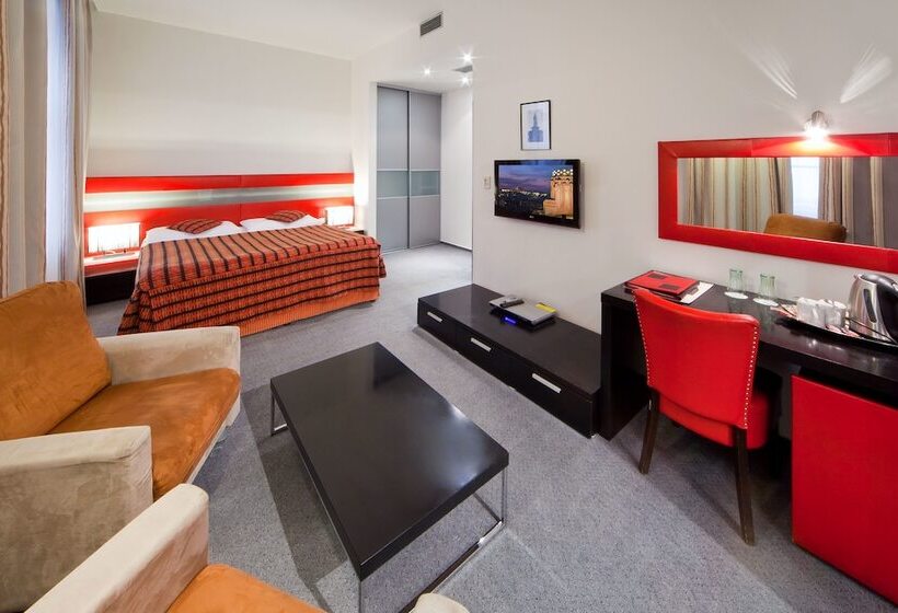 اتاق استاندارد, Prague Inn