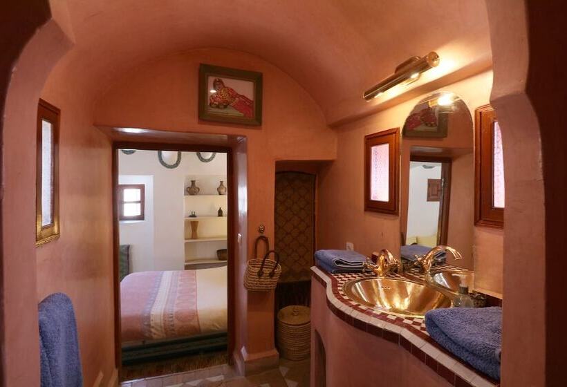 Habitación Superior, Ryad El Borj