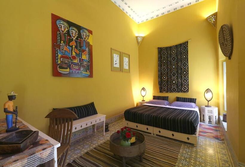 Habitación Superior, Ryad El Borj