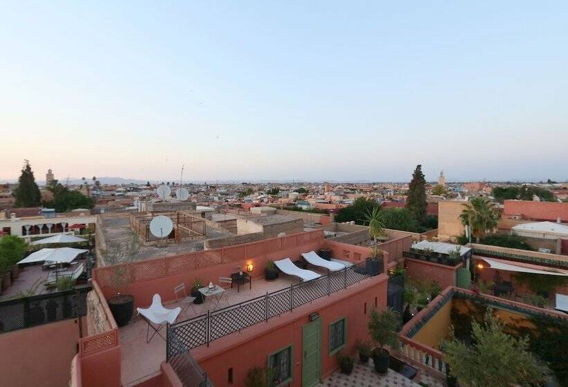 Şehir Manzaralı Lüks Oda, Ryad El Borj