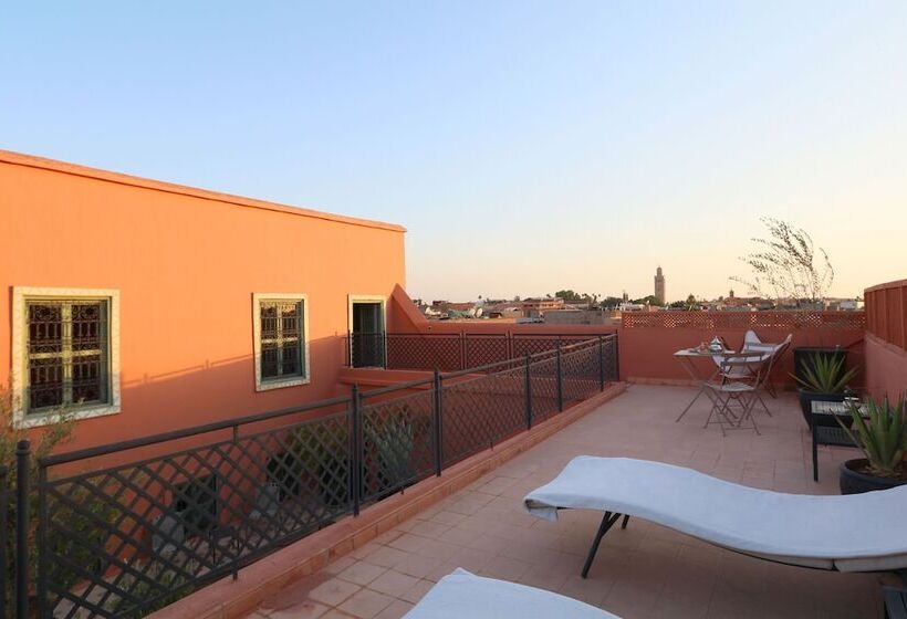 Şehir Manzaralı Lüks Oda, Ryad El Borj