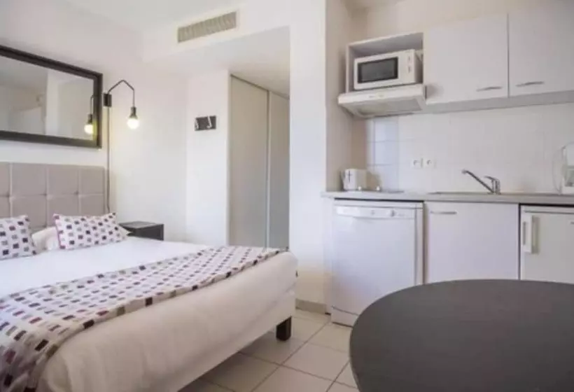 スタンダードスタジオ, Nemea Appart Hotel Green Side Biot Sophia Antipolis