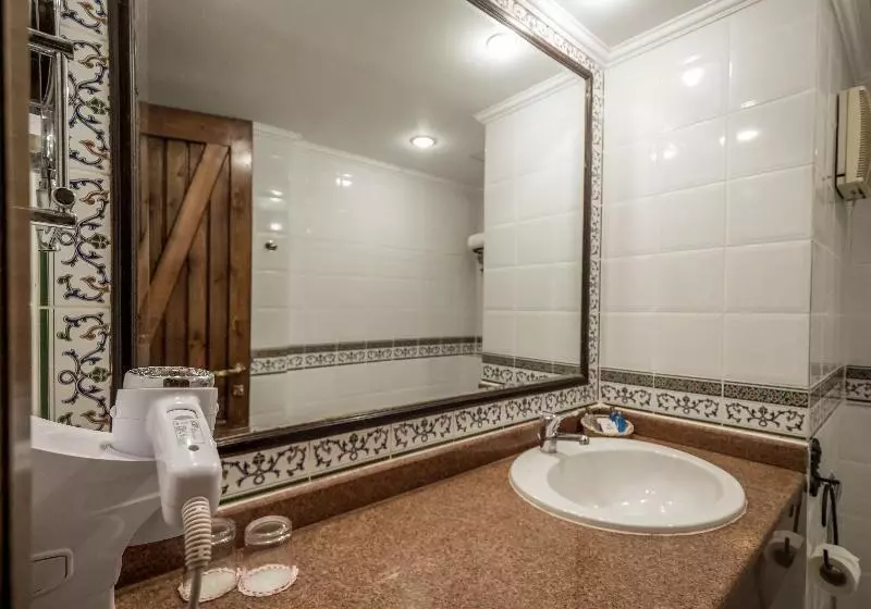 Triple Room Sea View, Sunny Days Palma de Mirette Resort & Spa