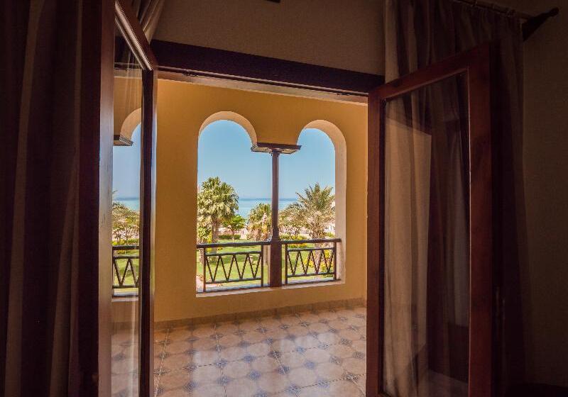 اتاق استاندارد یک نفره با چشم‌انداز دریا, Sunny Days Palma de Mirette Resort & Spa