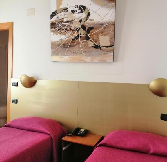 חדר סטנדרט יחיד, Ahr Hotel Villa Alighieri