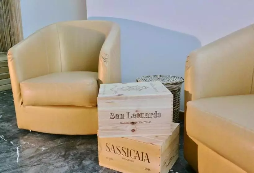 デラックスルーム, Ahr Hotel Villa Alighieri