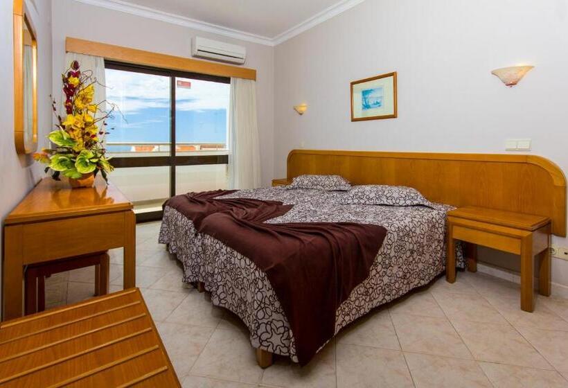 带城市景观带一个卧室的公寓, Aparthotel Paladim & Alagoamar