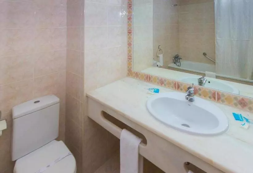 استودیوی استاندارد با چشمانداز شهر, Aparthotel Paladim & Alagoamar