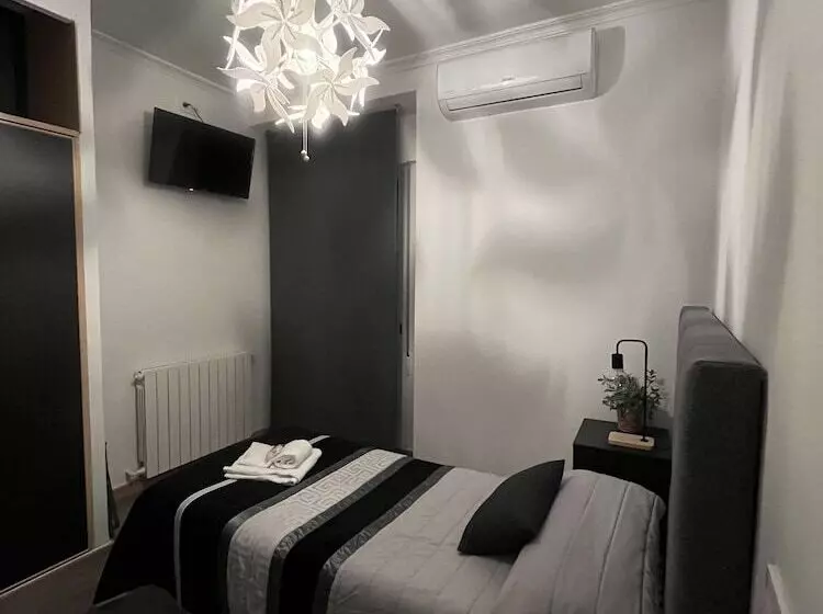 اتاق استاندارد یک نفره, Hostal Inter Plaza Mayor Auto Check In