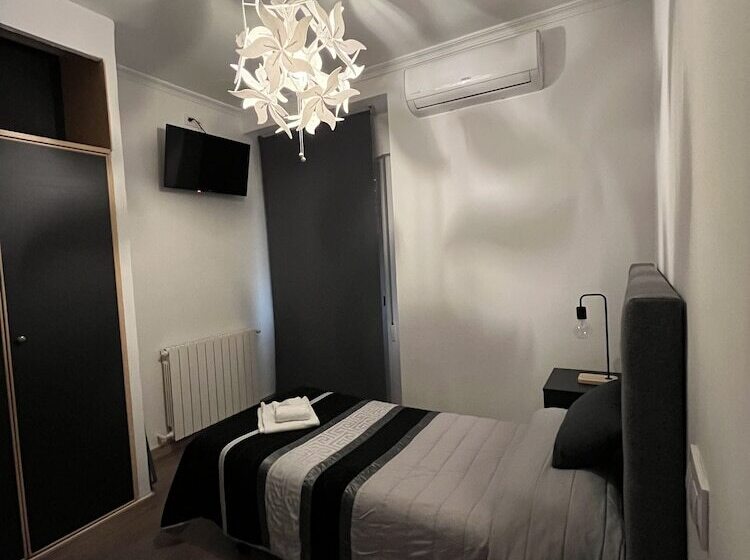 اتاق استاندارد یک نفره, Hostal Inter Plaza Mayor Auto Check In