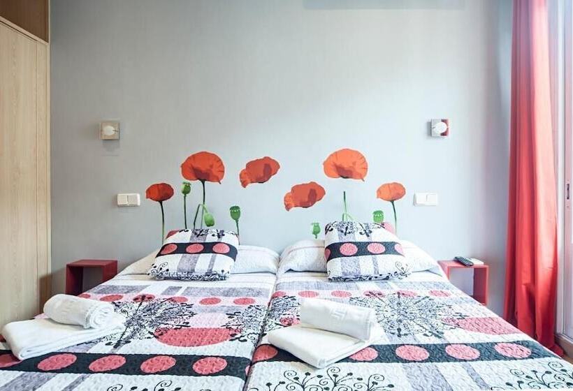 اتاق استاندارد, Hostal Inter Plaza Mayor Auto Check In