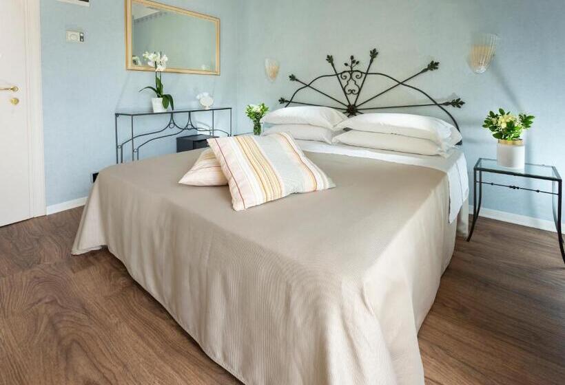 Номер Basic с Балконом, Apollo   Consigliato A Capodanno