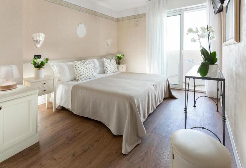 Номер Superior, Apollo   Consigliato A Capodanno