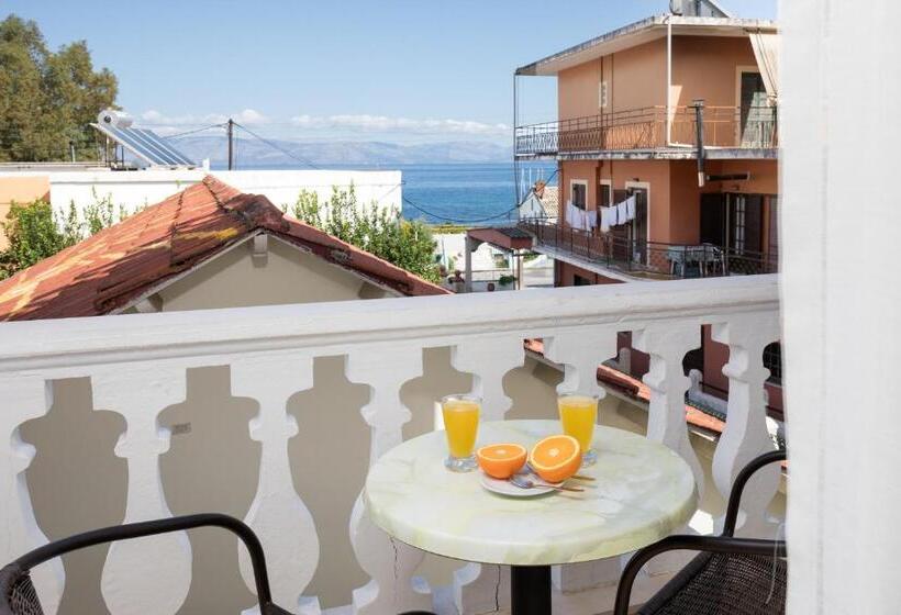 Classic room with balcony, Bella Vista Beach