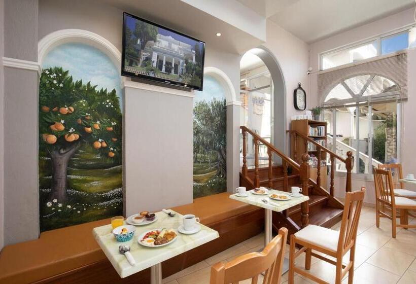 Classic room with balcony, Bella Vista Beach