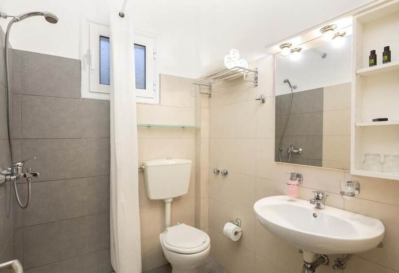 Classic room with balcony, Bella Vista Beach
