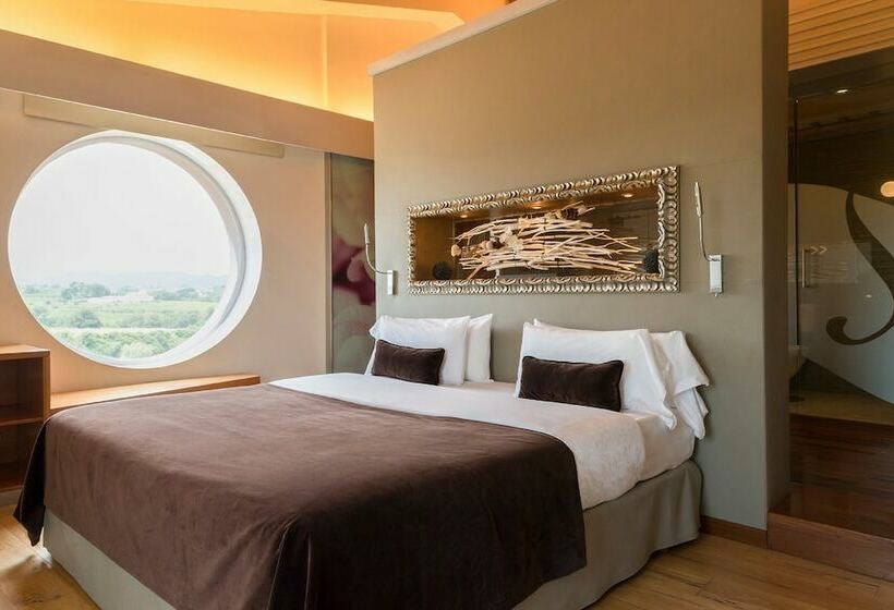 جناح, Can Bonastre Wine Resort, The Originals Relais