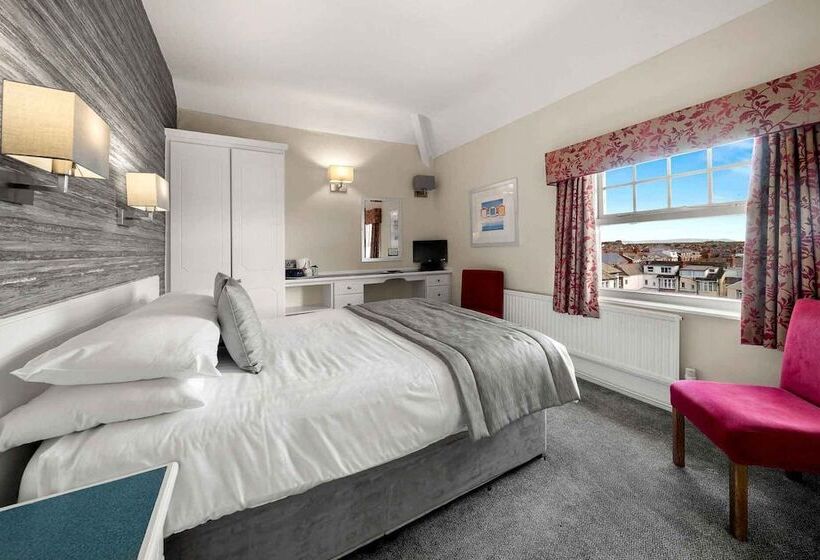 Standard Room, Cliffs