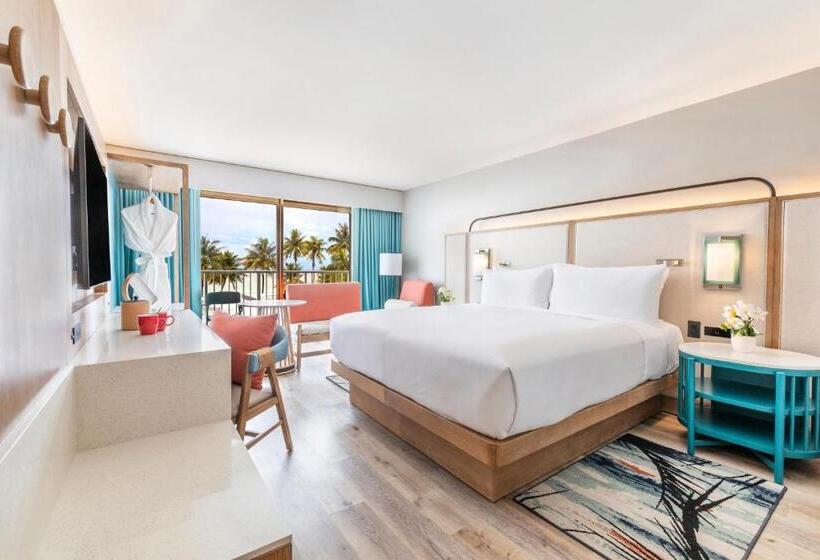 اتاق پرمیوم, Crowne Plaza Resort Guam