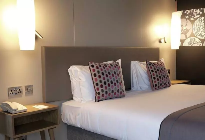 プレミアムルーム, Crowne Plaza Stratford Upon Avon, An Ihg