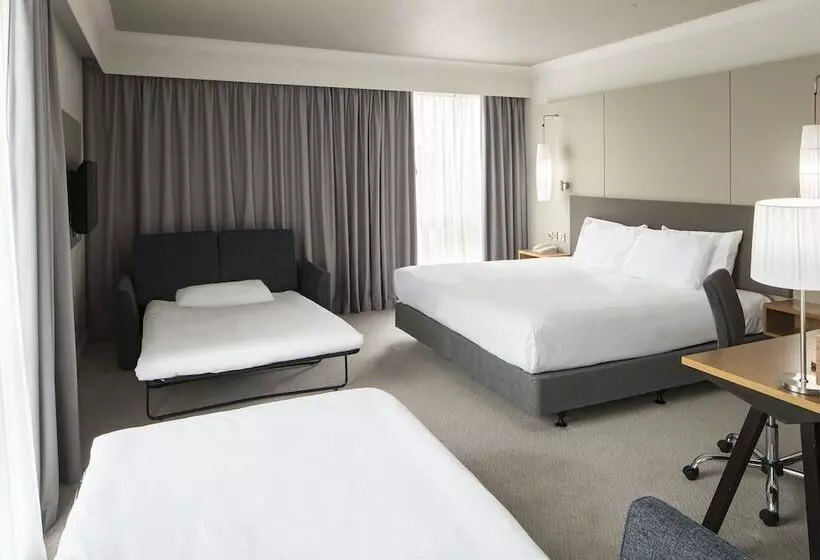 キングサイズベッドのスタンダードルーム, Crowne Plaza Stratford Upon Avon, An Ihg