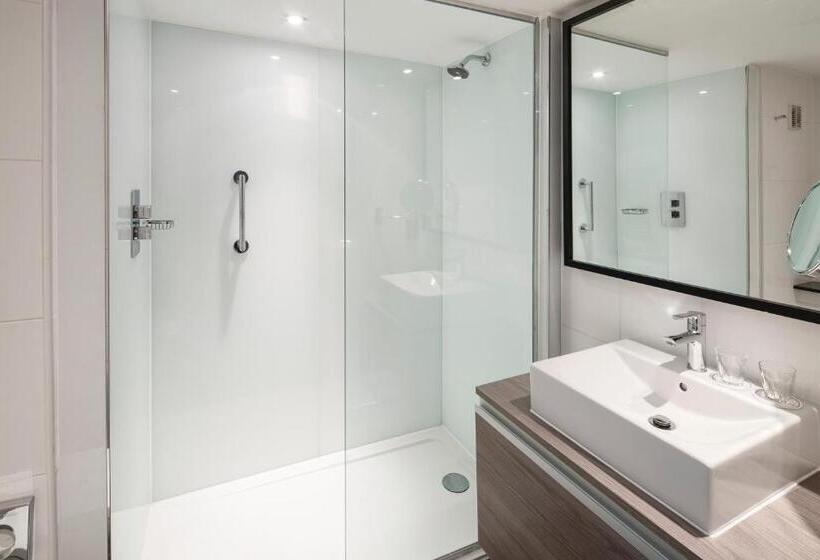 이그제큐티브 룸 킹사이즈 침대, Crowne Plaza Stratford Upon Avon, An Ihg