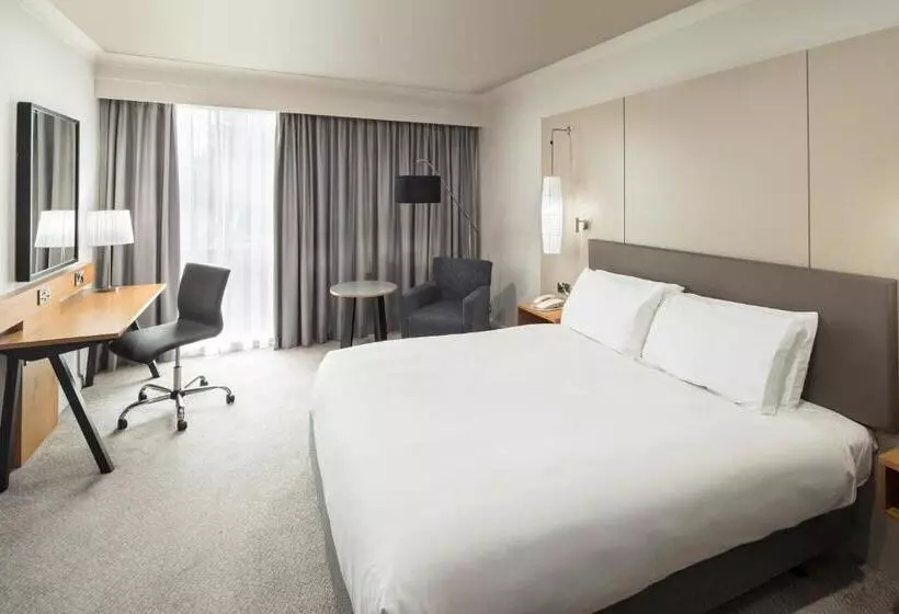キングサイズベッドのエクゼクティブルーム, Crowne Plaza Stratford Upon Avon, An Ihg