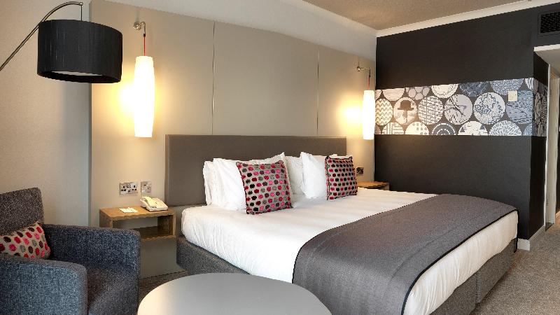 스탠다드 룸 킹사이즈 침대, Crowne Plaza Stratford Upon Avon, An Ihg