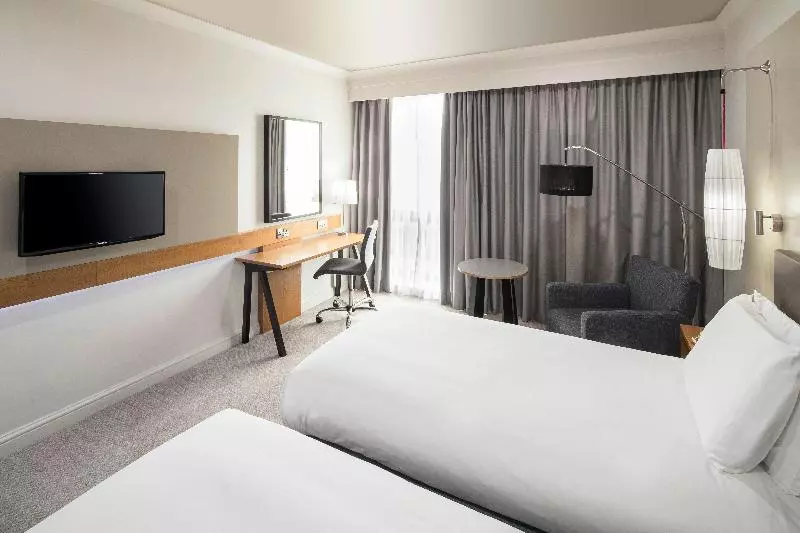 キングサイズベッドのスタンダードルーム, Crowne Plaza Stratford Upon Avon, An Ihg
