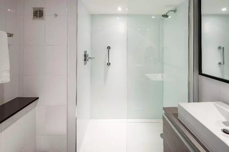 キングサイズベッドのエクゼクティブルーム, Crowne Plaza Stratford Upon Avon, An Ihg